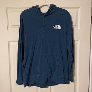 Men’s size Large North Face navy blue lightweight pullover hoodie